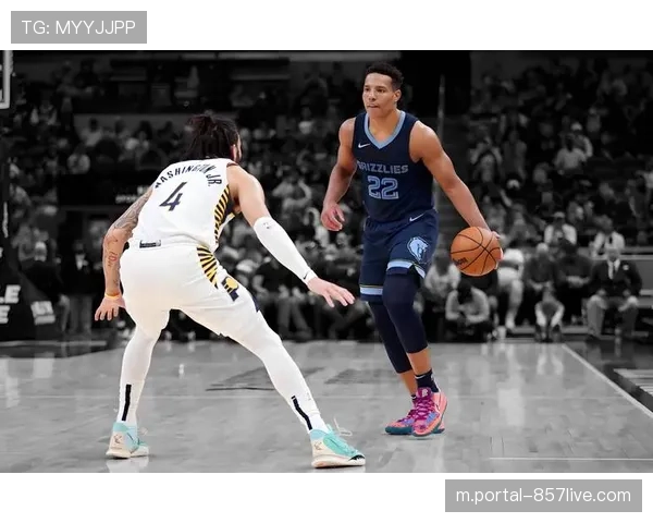 贝恩三月场均28.6分 魔术外线火力提升关键因素